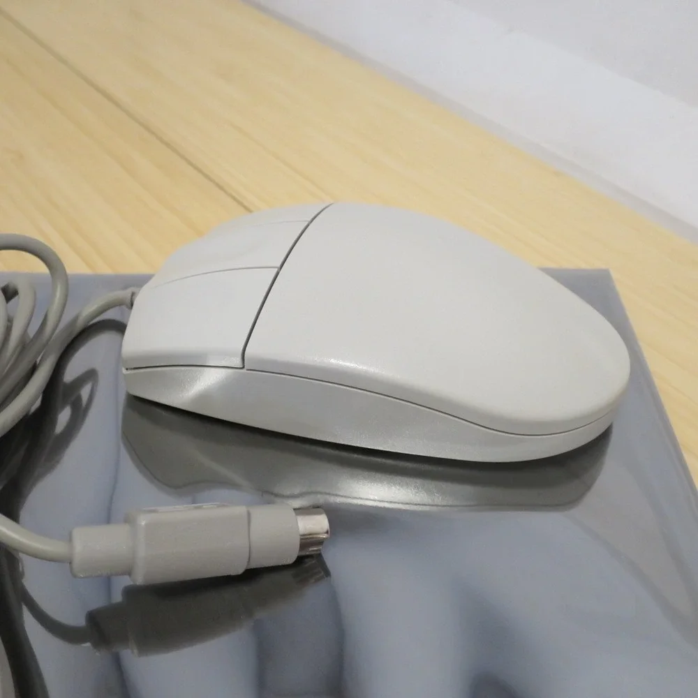 Vintage Logitech M-S35 Roller Ball 3-Button Wired Mouse PS2 - Tested‎ 07